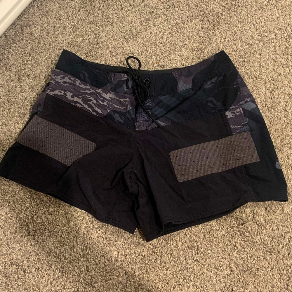 Reebok CrossFit training shorts—worn wince! S: 24”